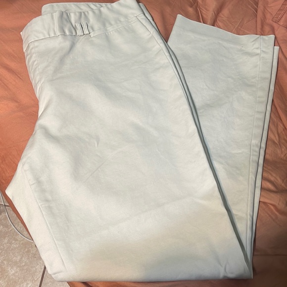 Ladies Khaki pant - Picture 1 of 1